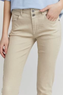 OXMO Straight Regular Jeans Peetje Dames Beige -Oxmo Winkel 00fb9b5b1999c51f247efd985f9f2996