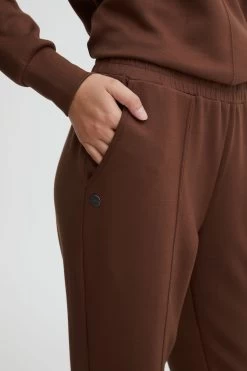 OXMO Pantalons Loosefit Broek OXPEARL Dames Bruin -Oxmo Winkel 0709d2b0c0fb8d586a35e1c34733e854