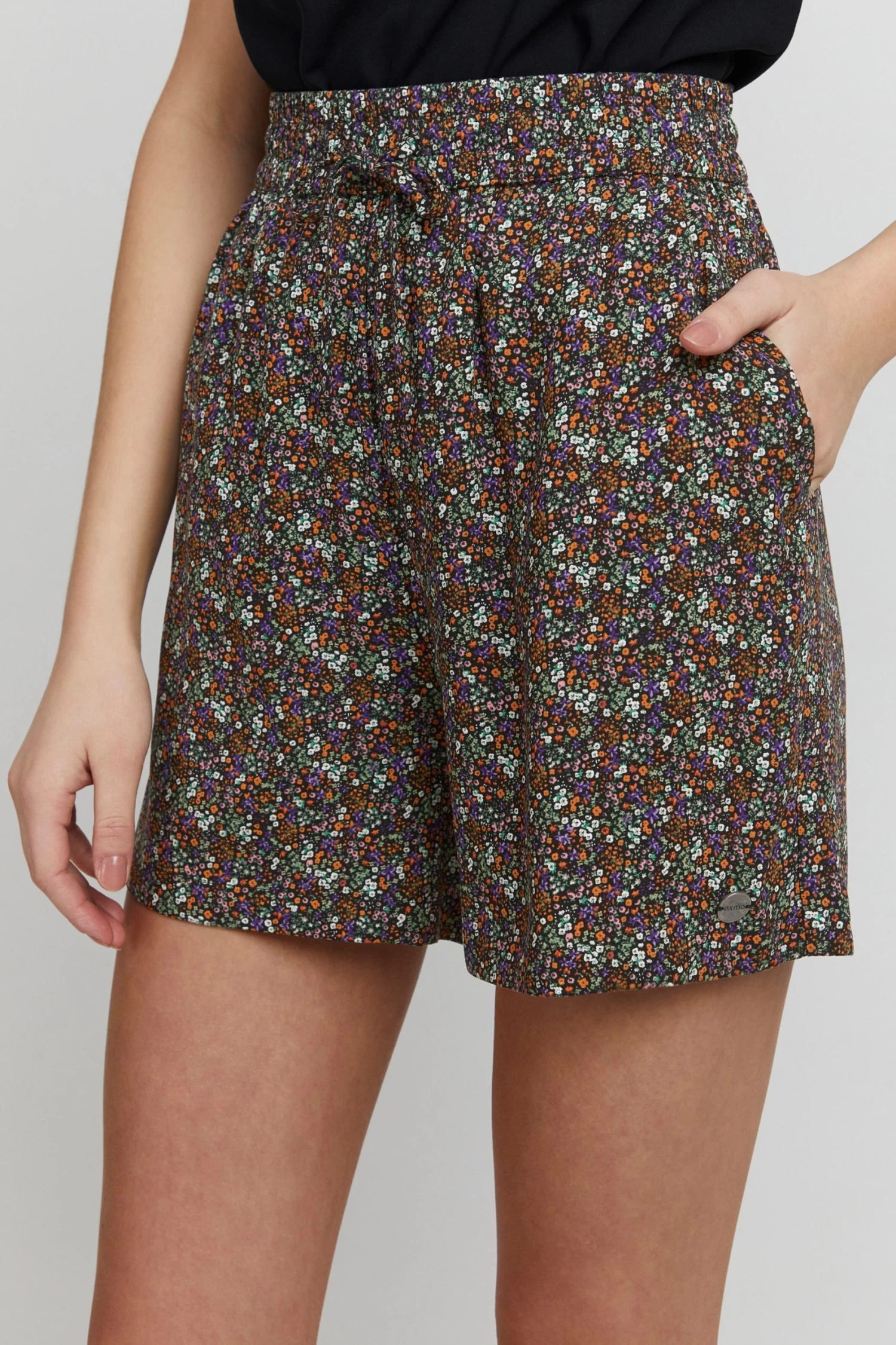 OXMO Shorts Loosefit Broek Eldird Dames Gemengde Kleuren 7 OXMO Shorts Loosefit Broek Eldird Dames Gemengde Kleuren - Afbeelding 5