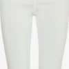 OXMO Driekwart Broeken Skinny Broek Keana Dames Wit -Oxmo Winkel 0943b574bdc56a3f8a8bd5c0db3eaaef