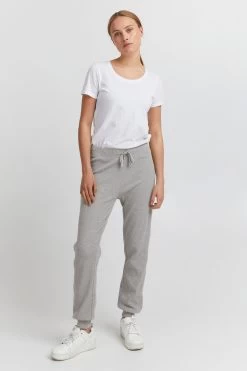 OXMO Sweatpants Regular Broek Liz Dames Lichtgrijs -Oxmo Winkel 095fbf525c72a9586c07876ed7e438ed