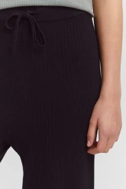 OXMO Pantalons Wide Leg Broek Rie Dames Zwart -Oxmo Winkel 09b065e1632b3827f70bdc9b6cb00436