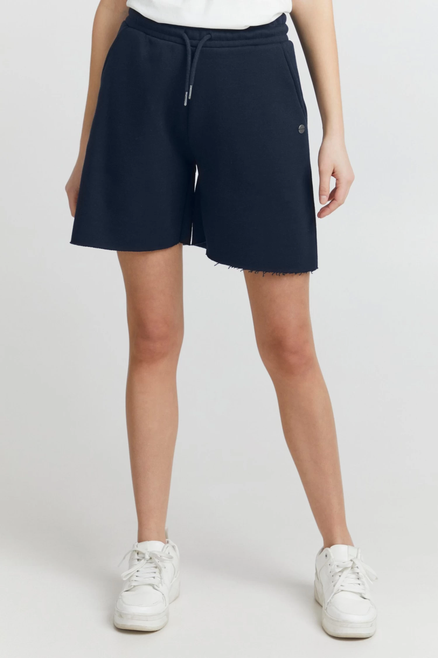 OXMO Shorts Wide Leg Broek Hope Dames Zwart 4 OXMO Shorts Wide Leg Broek Hope Dames Zwart - Afbeelding 2