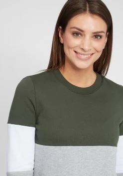 OXMO Sweatshirts Sweatshirt Omaya Dames Groen 12 OXMO Sweatshirts Sweatshirt Omaya Dames Groen -Oxmo Winkel 0deb51e50e46f7061d967e0a5c143dc3