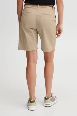 OXMO Shorts Regular Broek Oxdaney Dames Beige 10 OXMO Shorts Regular Broek Oxdaney Dames Beige -Oxmo Winkel 164a2ad990ef389c888fdea841943992