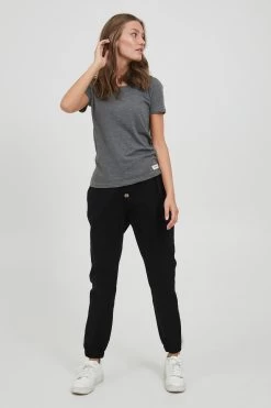 OXMO Pantalons Tapered Broek CONZI Dames Zwart -Oxmo Winkel 175d7bf9c57076940c17e56b73127ae5