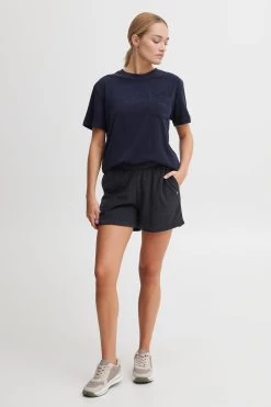 OXMO Shorts Regular Broek Oxfrinka Dames Zwart -Oxmo Winkel 2132342524fc11612419a92fc9b523c4
