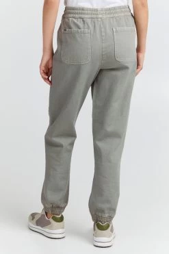 OXMO Sweatpants Loosefit Functionele Broek Dames Groen -Oxmo Winkel 2fd3ecd99e50dc1d8ab7ccbe105ab2d2