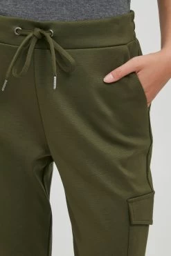 OXMO Cargobroeken Loosefit Cargobroek Henni Dames Donkergroen -Oxmo Winkel 31d23001d89948ecf532cfbfc33bdf4f