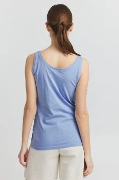 OXMO Spaghetti Tops Top Pina Dames Blauw -Oxmo Winkel 3a0b83db7ac5b1ffb4b40447798b5ae3