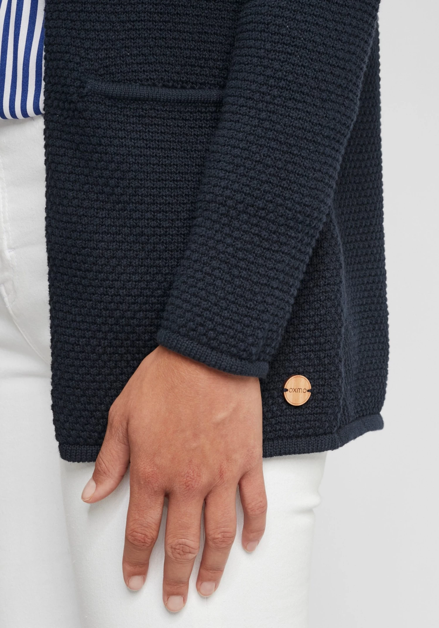 OXMO Vesten Gebreid Vest Hilda Dames Zwart 8 OXMO Vesten Gebreid Vest Hilda Dames Zwart - Afbeelding 6