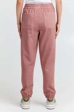 OXMO Sweatpants Loosefit Functionele Broek Dames Roze -Oxmo Winkel 41354f3d57209af9e82f17381c335951