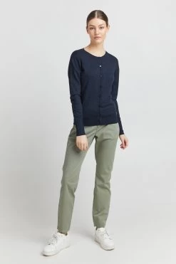 OXMO Vesten Gebreid Vest Hlin Dames Donkerblauw 10 OXMO Vesten Gebreid Vest Hlin Dames Donkerblauw -Oxmo Winkel 4cd95ffcad3e4d954fbe293b0d5e3dd9