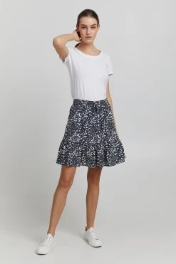 OXMO Mini Rokken Rok EIRA Dames Nachtblauw -Oxmo Winkel 4ec9e7e30e7bf953096d02e5c3793b89