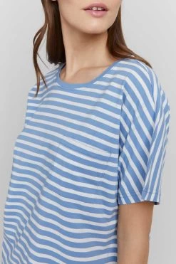 OXMO T-shirts Shirt Steffi Dames Blauw -Oxmo Winkel 4fd5d96034b68d72f630f1c97b7ca648