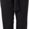OXMO Bandplooibroeken Loosefit Bandplooibroek Lennja Dames Zwart 1 OXMO Bandplooibroeken Loosefit Bandplooibroek Lennja Dames Zwart -Oxmo Winkel 545ab037677c404697448262ecd62b4a