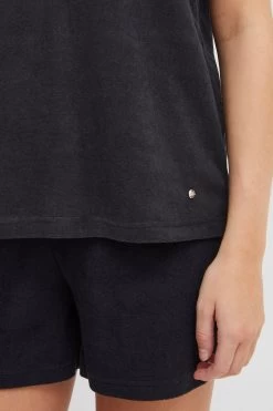 OXMO T-shirts Shirt Dames Zwart -Oxmo Winkel 5c89f97760482f2abfff8bdaa7b794d3