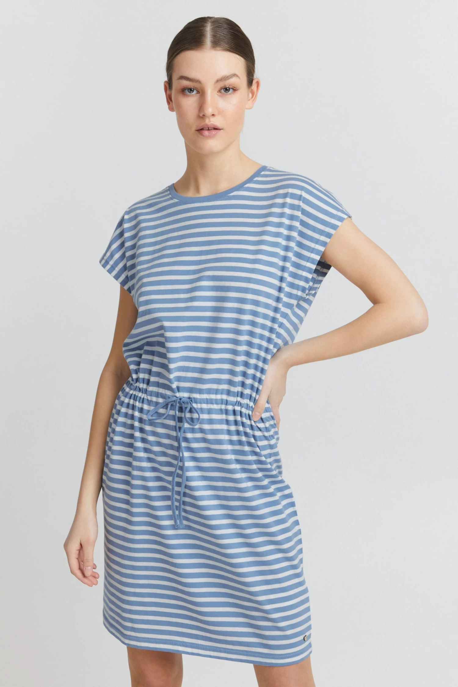 OXMO Mini Jurken Jurk Stilla Dames Blauw 4 OXMO Mini Jurken Jurk Stilla Dames Blauw - Afbeelding 2