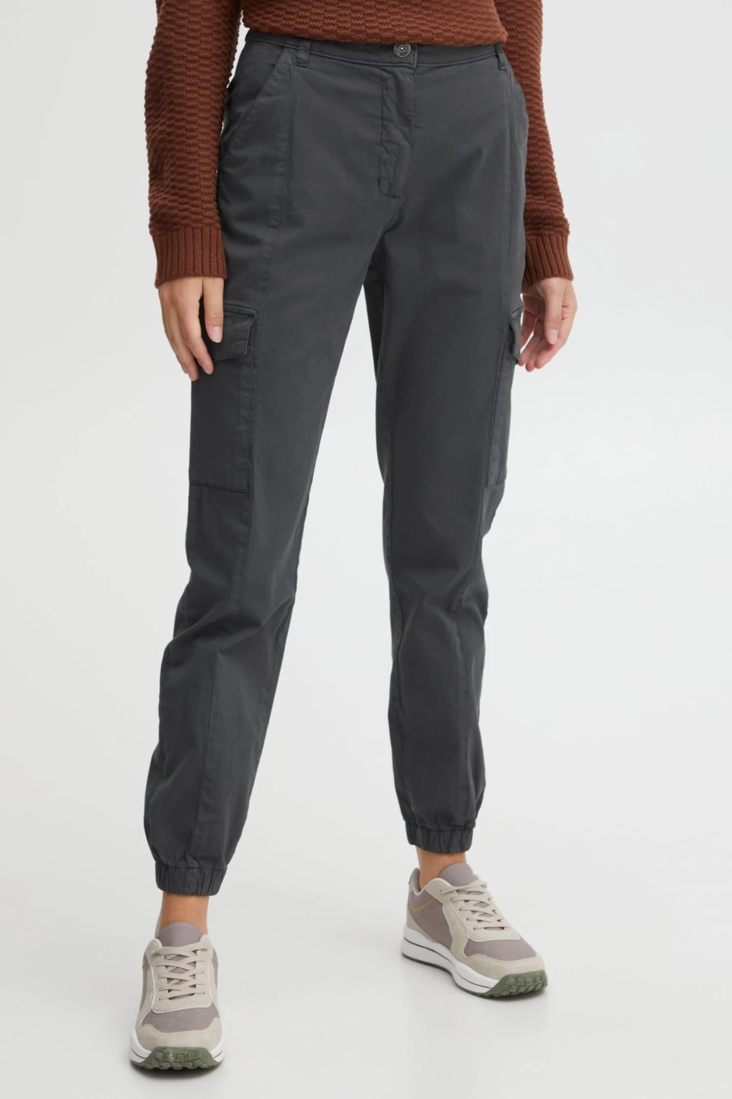 OXMO Cargobroeken Tapered Cargobroek Dames Grijs 4 OXMO Cargobroeken Tapered Cargobroek Dames Grijs - Afbeelding 2