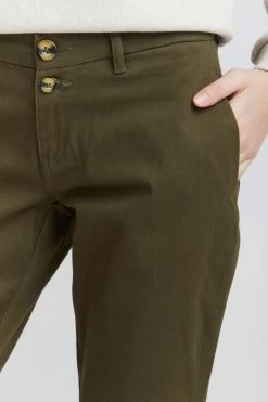 OXMO Chinos Regular Chino Pilar Dames Kaki / Olijfgroen -Oxmo Winkel 6718ff7f9d8bfecd52153ab523998064