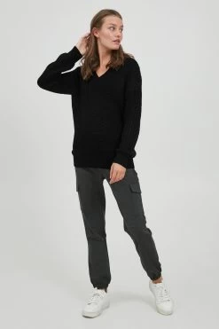 OXMO Basic Truien Trui Lavea Dames Zwart -Oxmo Winkel 67c7cc4f36b5b3b84840ad5f9932e86b