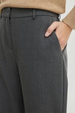 OXMO Pantalons Regular Broek Dames Donkergrijs -Oxmo Winkel 6e3b9bd7eaa2b65bbfbb178d70aa1074