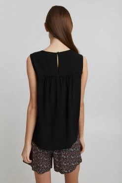 OXMO Blouse Tops Blouse Esja Dames Zwart -Oxmo Winkel 701d7906c609599b0e04ab8f53115935
