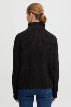 OXMO Truien Trui Saline Dames Zwart -Oxmo Winkel 74bbd9a1fffcfab2d0f8cdb2e10ee69a