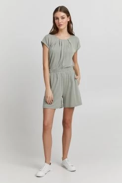 OXMO Shorts Loosefit Broek BJÖRK Dames Groen -Oxmo Winkel 75f3574588b3624356bdf6c4be1dd209