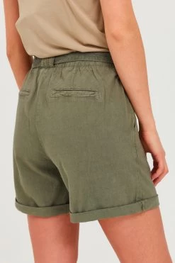 OXMO Shorts Loosefit Broek OXLINA Dames Donkergroen -Oxmo Winkel 782367bd10eb055613e543a4bffaab0a