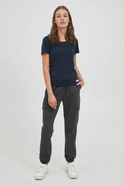 OXMO Cargobroeken Loosefit Cargobroek Henni Dames Donkergrijs -Oxmo Winkel 7bba5dd5d16100c2378b5bd84953c974