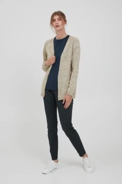 OXMO Vesten Gebreid Vest Danila Dames Offwhite -Oxmo Winkel 877d508a13672b98332d25eb0ed5112a