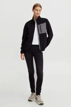 OXMO Sweatvesten Sweatvest Nymfe Dames Zwart -Oxmo Winkel 88574b9e9b6458edbbea5e9e1bbecf0d