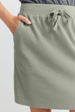 OXMO Mini Rokken Rok Lou Dames Lichtgroen -Oxmo Winkel 88b348fd46aa5abe9e0c4d96502f64ef