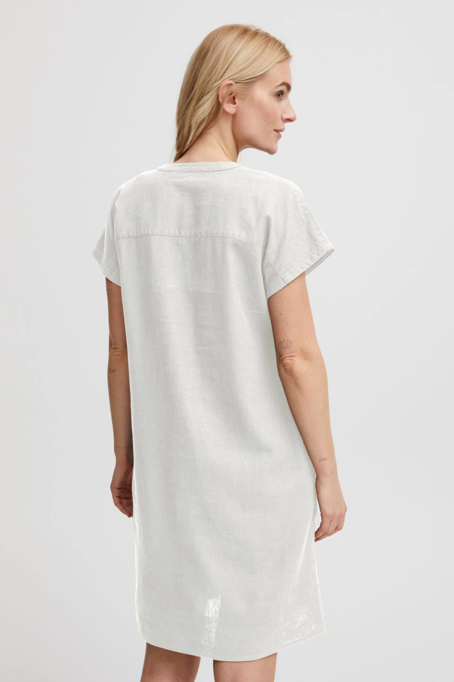 OXMO Mini Jurken Jurk Oxanette Dames Offwhite 5 OXMO Mini Jurken Jurk Oxanette Dames Offwhite - Afbeelding 3