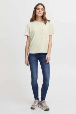 OXMO T-shirts Shirt Dames Beige -Oxmo Winkel 93cc4fca6621a19d0a5fc740a09ef416