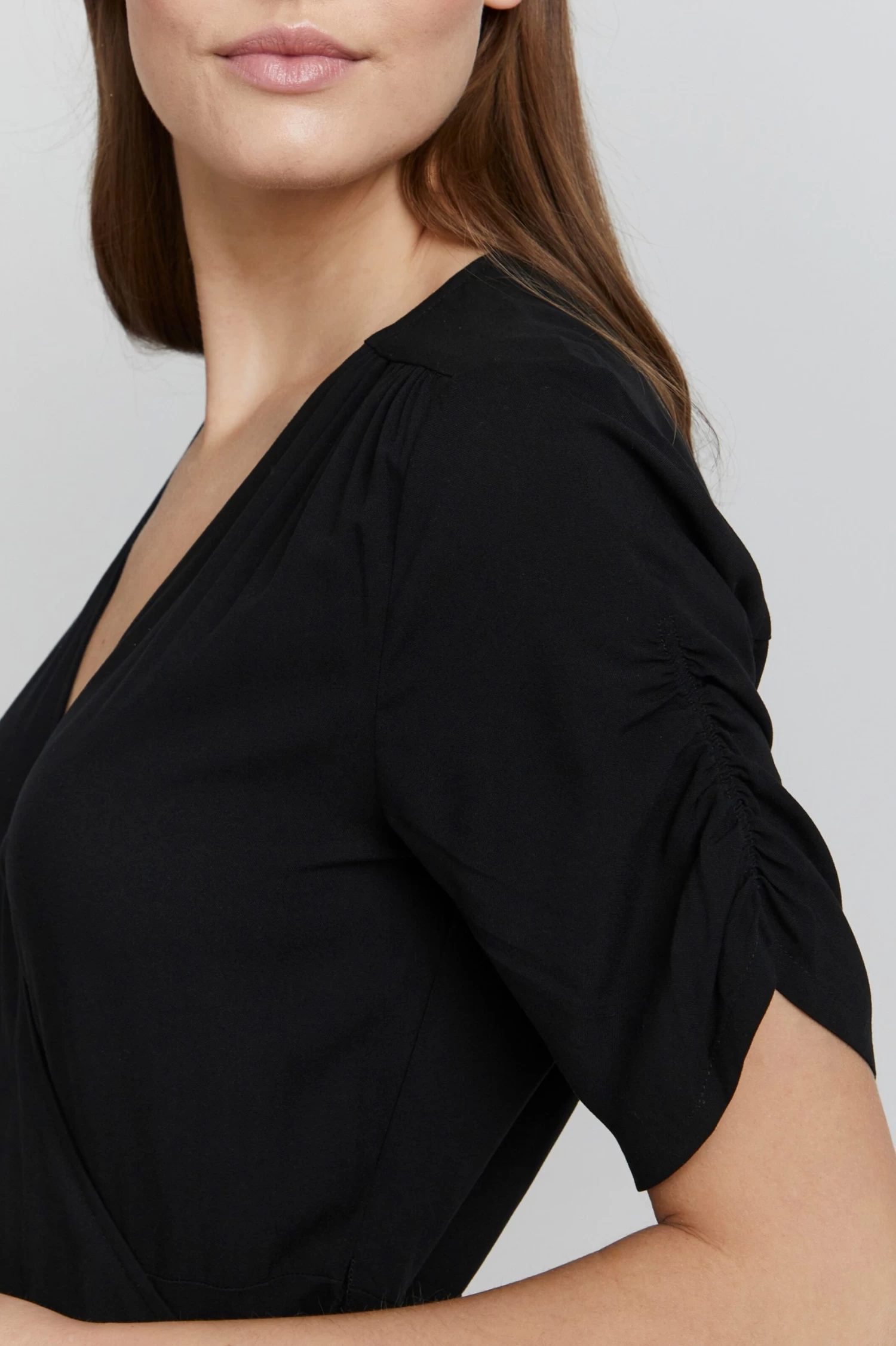 OXMO Mini Jurken Jurk Embla Dames Zwart 7 OXMO Mini Jurken Jurk Embla Dames Zwart - Afbeelding 5