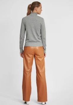 OXMO Coltruien Trui Wina Dames Grijs -Oxmo Winkel 975df0249930f48b32fee0874c4e0b23