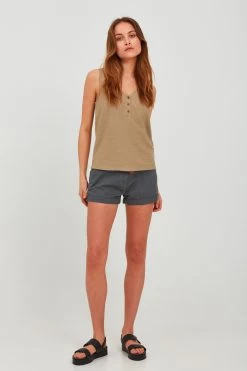 OXMO Shorts Regular Chino Chanett Dames Grijs -Oxmo Winkel 9809b507835659d4170b45fc2cb52f42