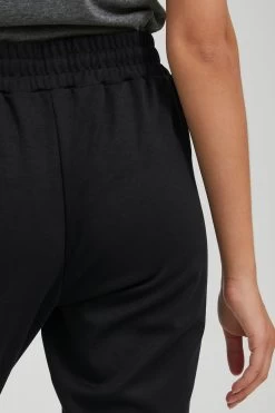 OXMO Pantalons Regular Broek Dames Zwart -Oxmo Winkel 993b9104199409bd661ef7962ecf370a