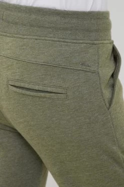 OXMO Sweatpants Loosefit Broek Olivia Dames Groen Gemêleerd -Oxmo Winkel 9c1dd114e83f52d0fb4b6378d88c516a