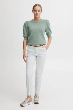 OXMO Pantalons Tapered Broek Oxdaisy Dames Wit -Oxmo Winkel a542a473dfee28fe17b31bbd612d536b