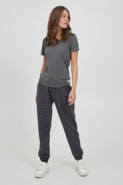 OXMO Sweatpants Loosefit Broek Heldana Dames Zwart -Oxmo Winkel a57ed97c0ed9a095f4ac31f476a294d2