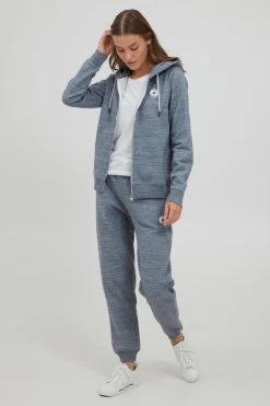 OXMO Sweatvesten Sweatvest Helna Dames Smoky Blue 10 OXMO Sweatvesten Sweatvest Helna Dames Smoky Blue -Oxmo Winkel a6457b37a5616bbd2cf7da7c3351a7b5