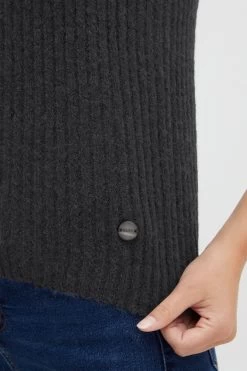 OXMO Truien Zonder Mouwen Trui Salis Dames Zwart -Oxmo Winkel a90956fa236248dd45bf01fcf87ee392