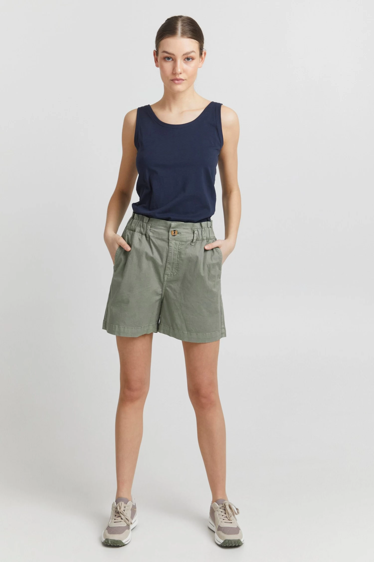OXMO Shorts Regular Broek Chai Dames Groen 5 OXMO Shorts Regular Broek Chai Dames Groen - Afbeelding 3