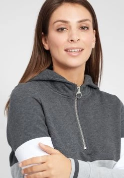 OXMO Hoodies Sweatshirt Omara Dames Grijs -Oxmo Winkel ae1cd193e5dc38dc97648ec203fab4fb