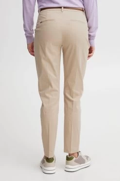 OXMO Pantalons Tapered Broek Dames Beige -Oxmo Winkel ae976516e808c6b5067f84393d0aaa02