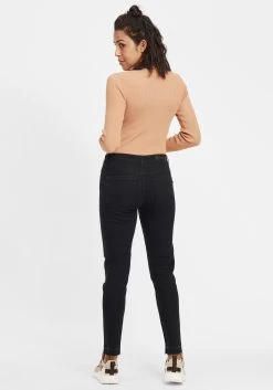 OXMO Jeans Slimfit Jeans Dames Zwart -Oxmo Winkel afe8c3e617aad792c336050f8c8b3982