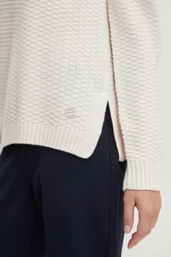 OXMO Fijngebreide Truien Trui Milla Dames Beige -Oxmo Winkel b559e24d8cde08af4b31384c3b40ee4b